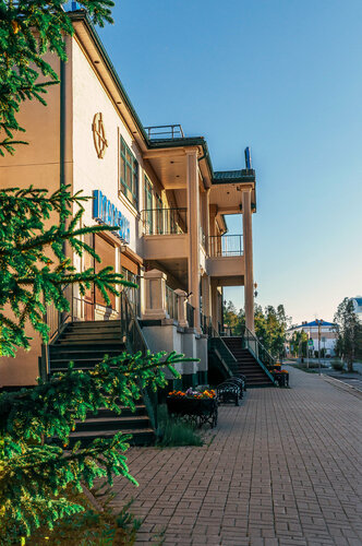 Гостиница Арктика в Салехарде