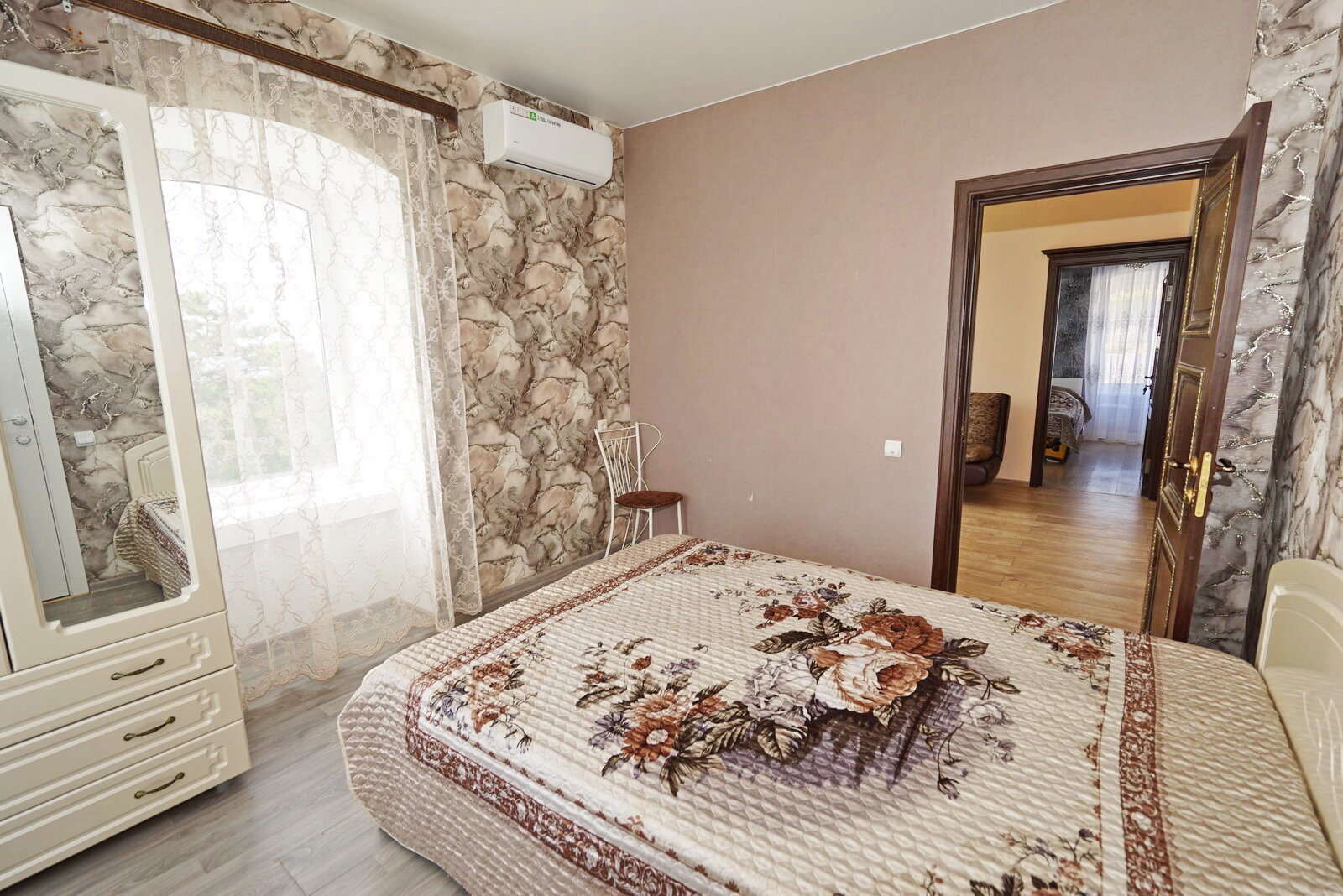 Фото Замок на горе