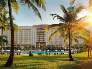 Гостиница Movenpick Ambassador Hotel Accra