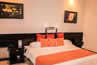 Фото Hotel Suerre