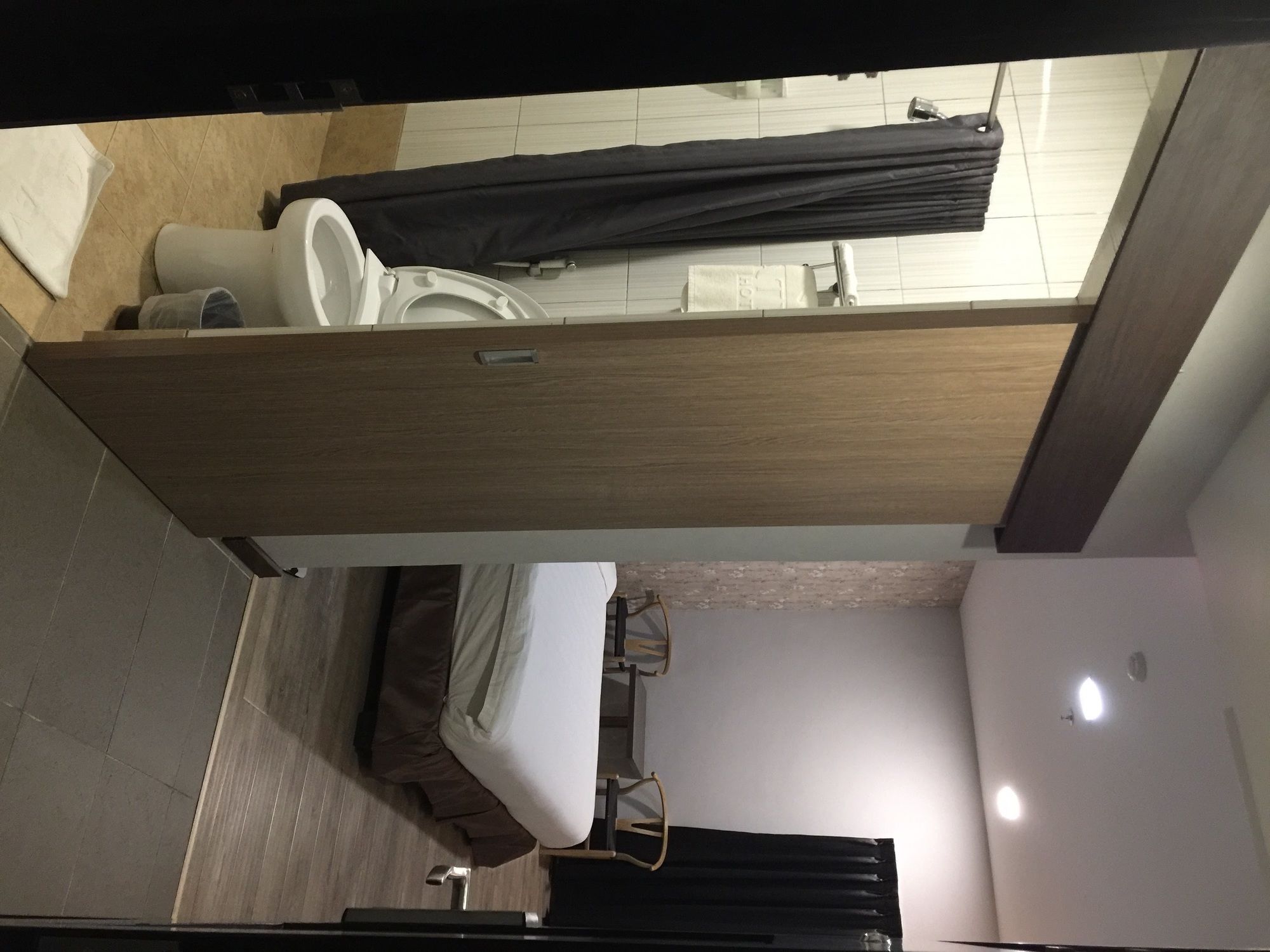 Фото Eatern Hotel