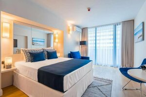 Гостиница Orbi city apart hotel
