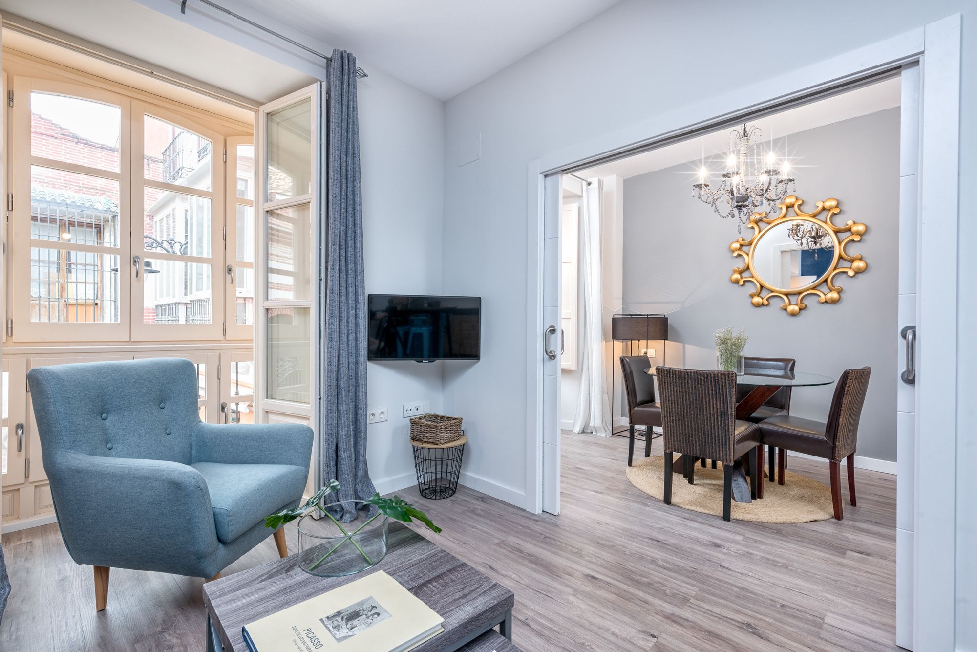 Фото Iloftmalaga Plaza de los Martires