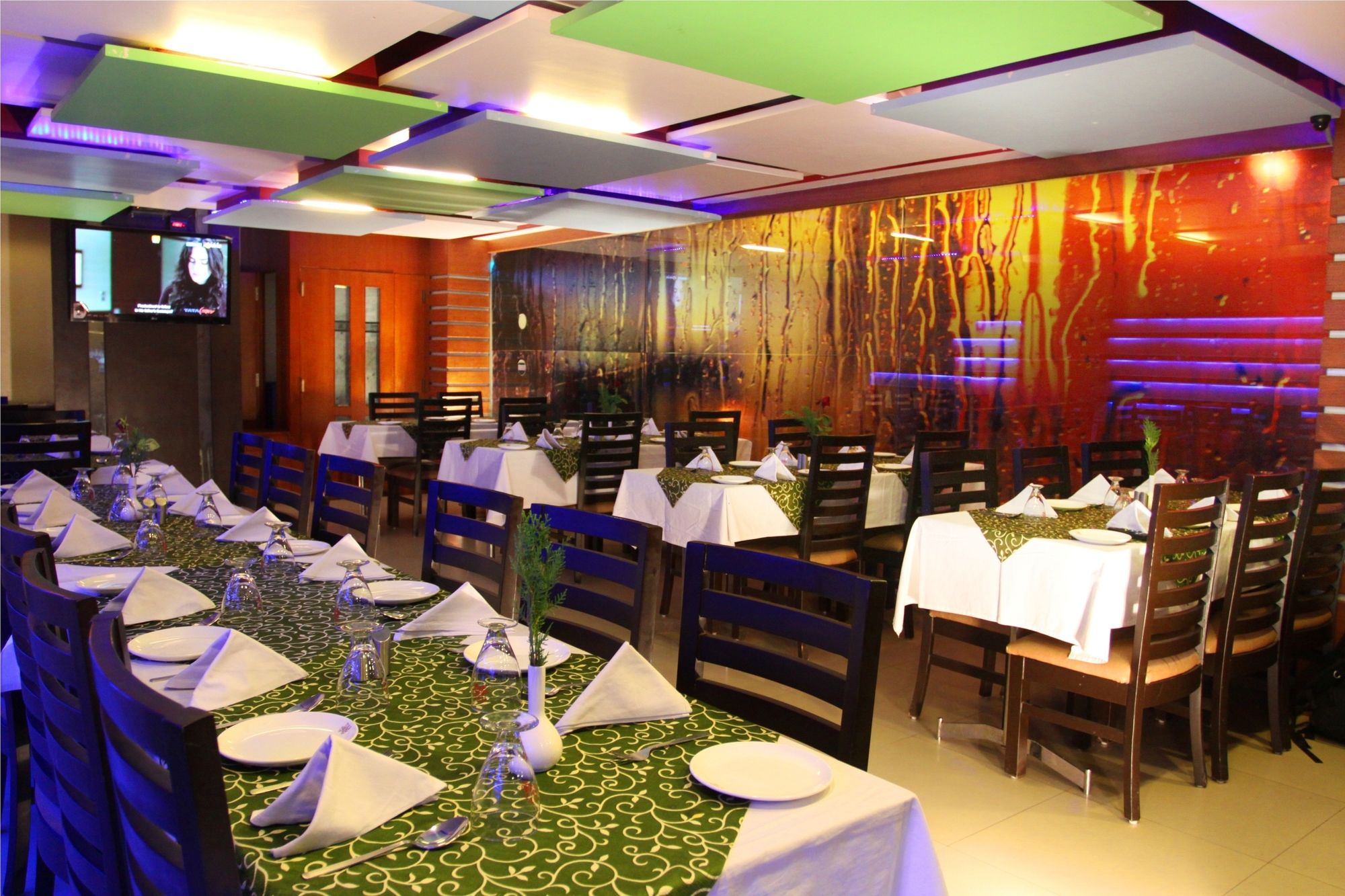 Фото Hotel Tulsi Exotic