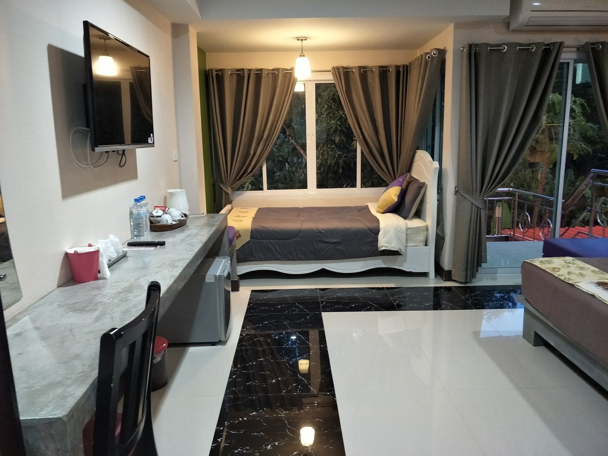 Фото Raiwin Place