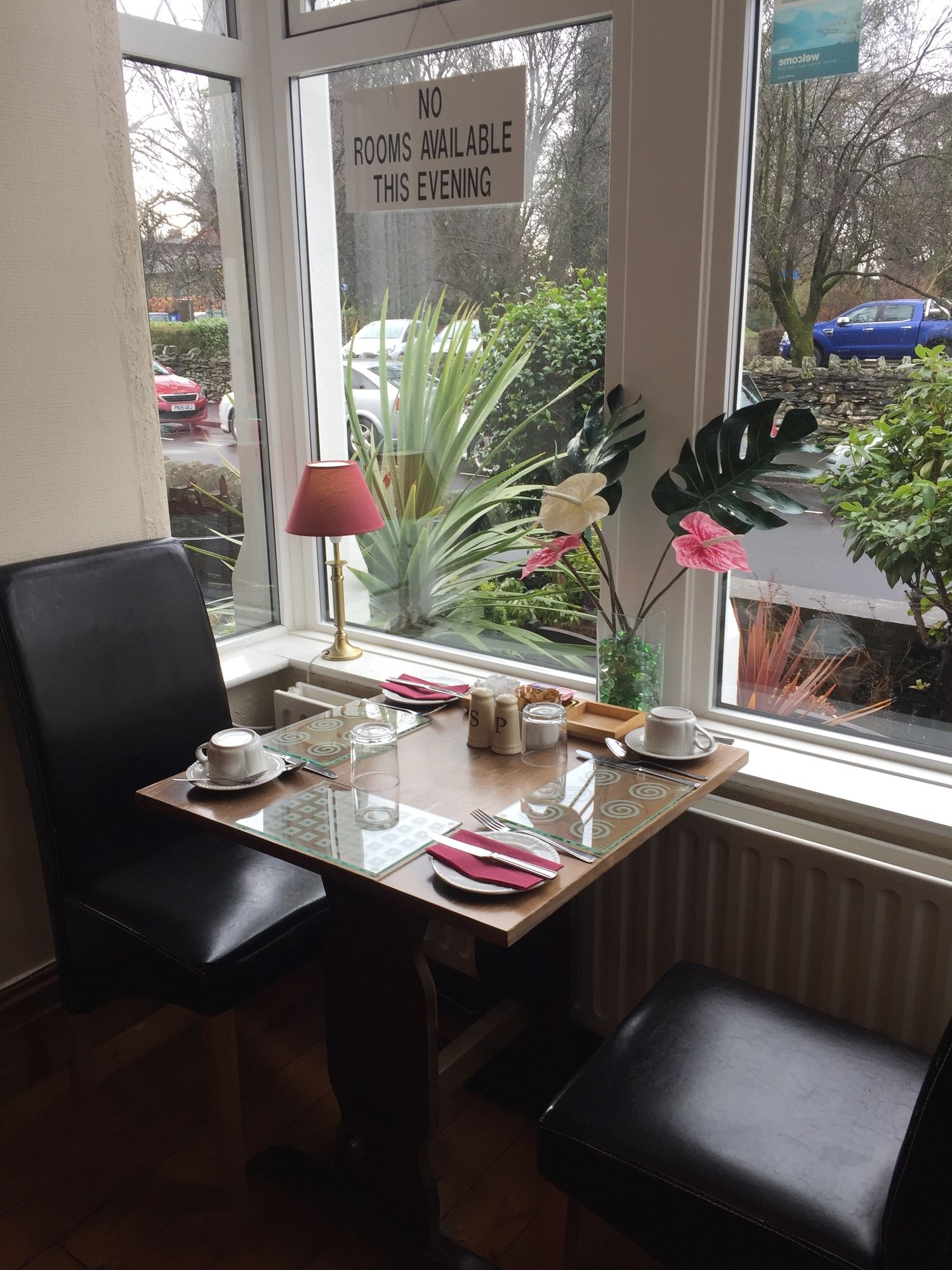 Фото Westbury House