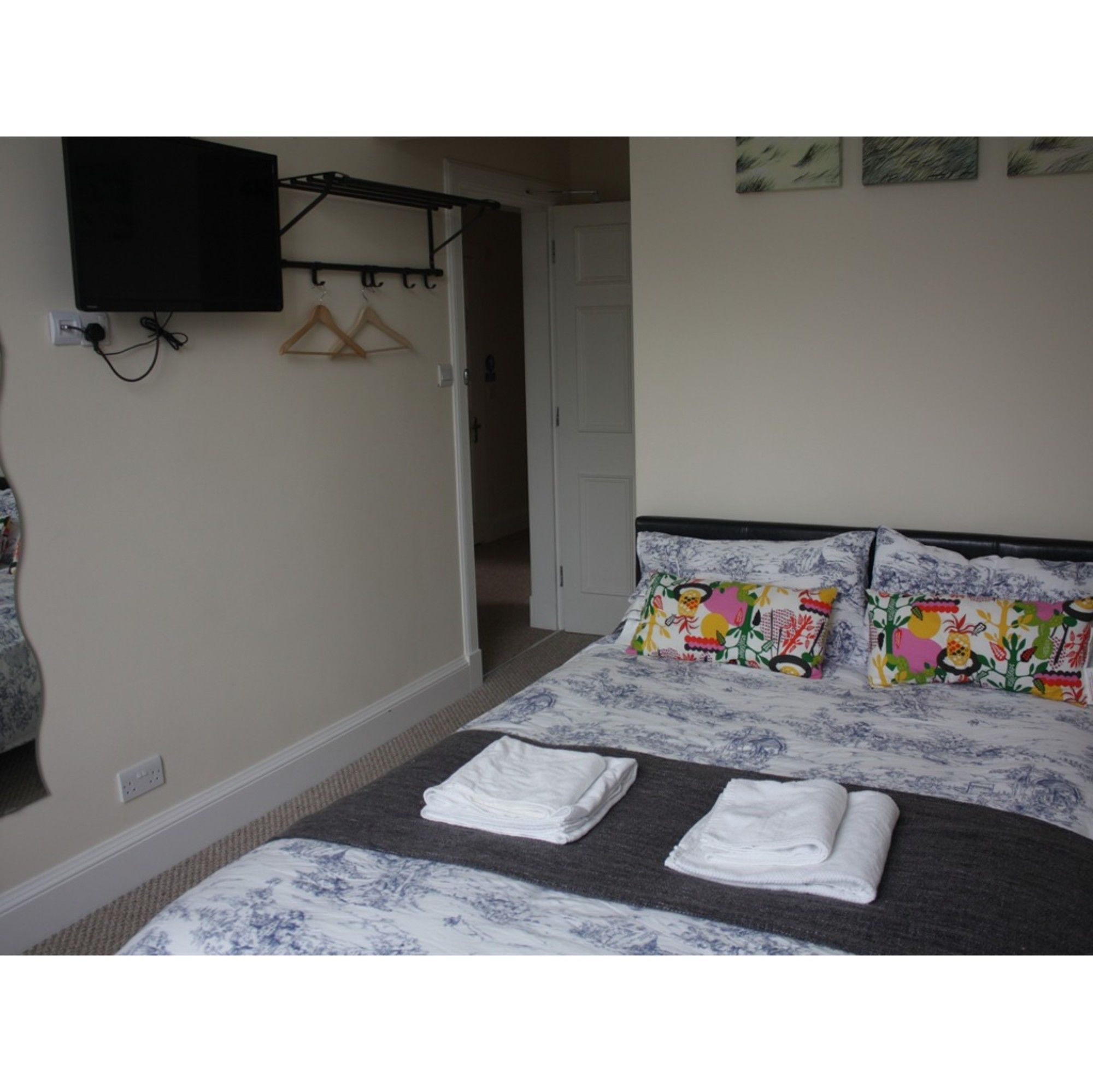 Фото Edinburgh Holiday Guest House