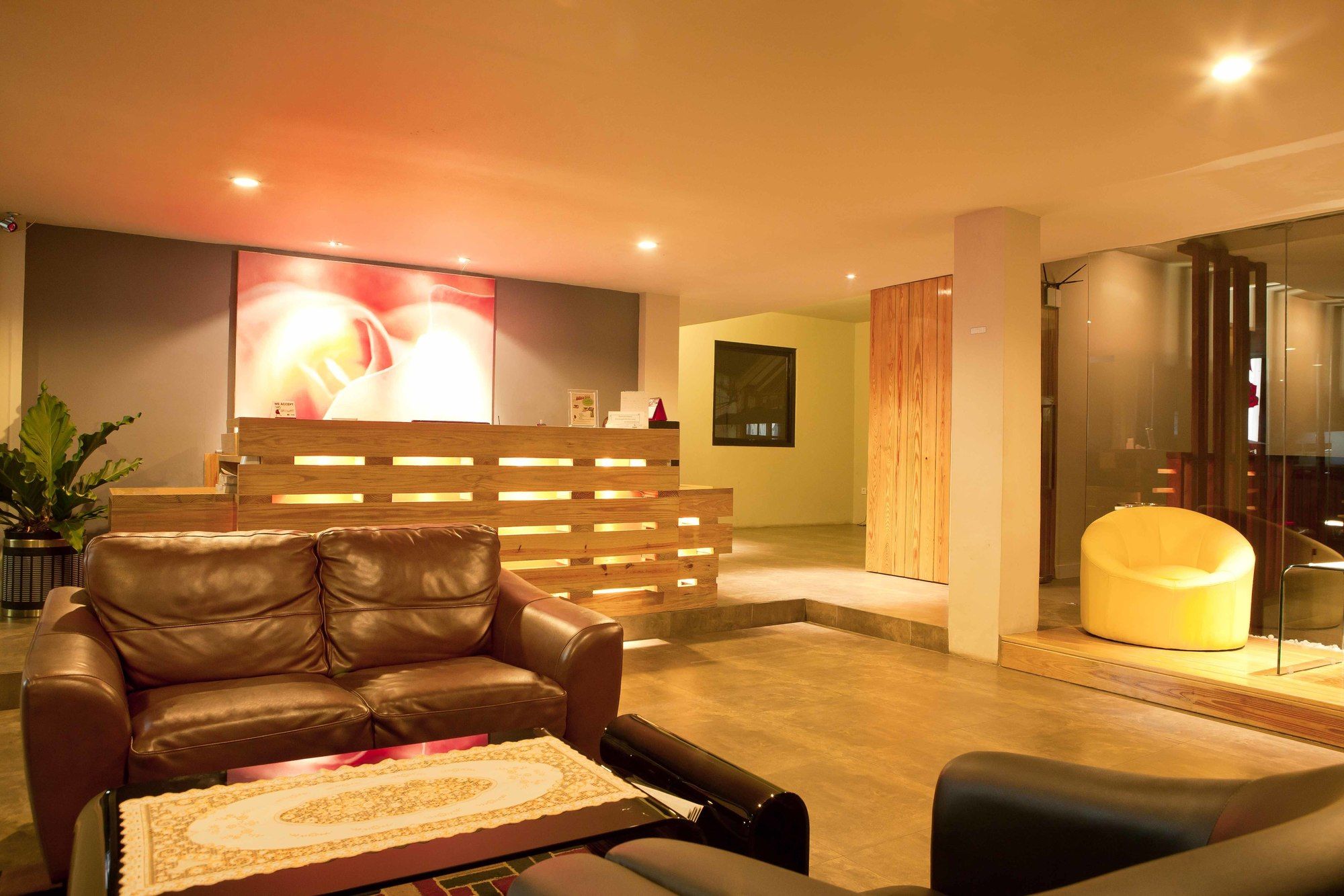 Фото Hotel Mawar