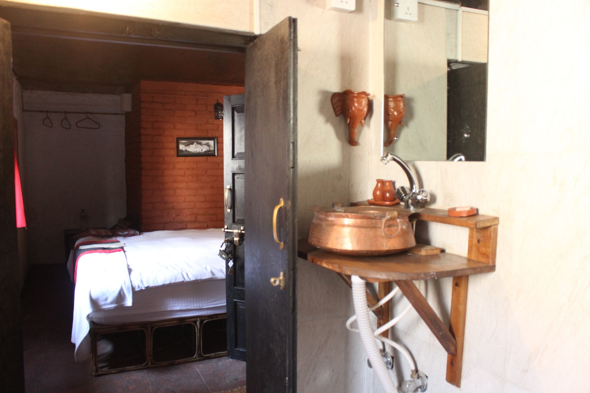 Фото Hira Guest House