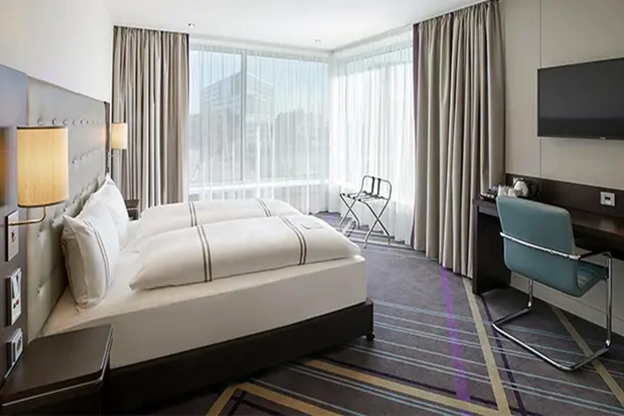 Фото Premier Inn Leipzig City Hahnekamm Hotel