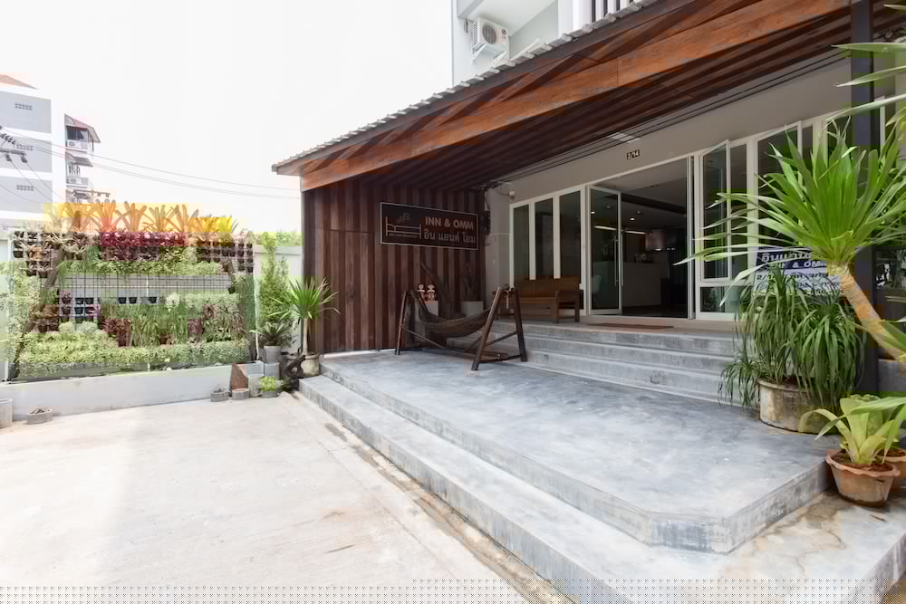 Фото Krabi Inn & Omm Hotel