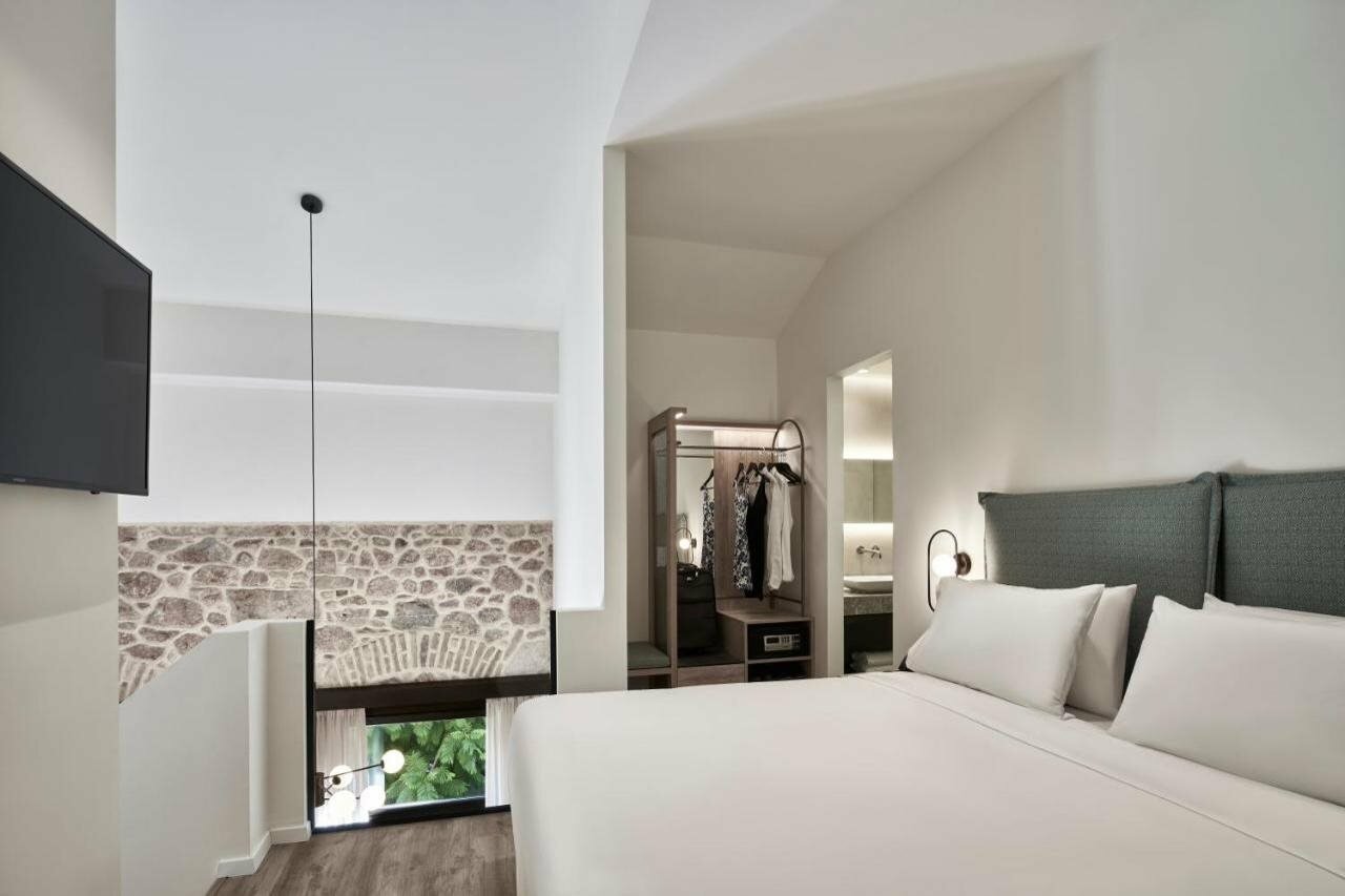 Фото Nlh Monastiraki - Neighborhood Lifestyle Hotels