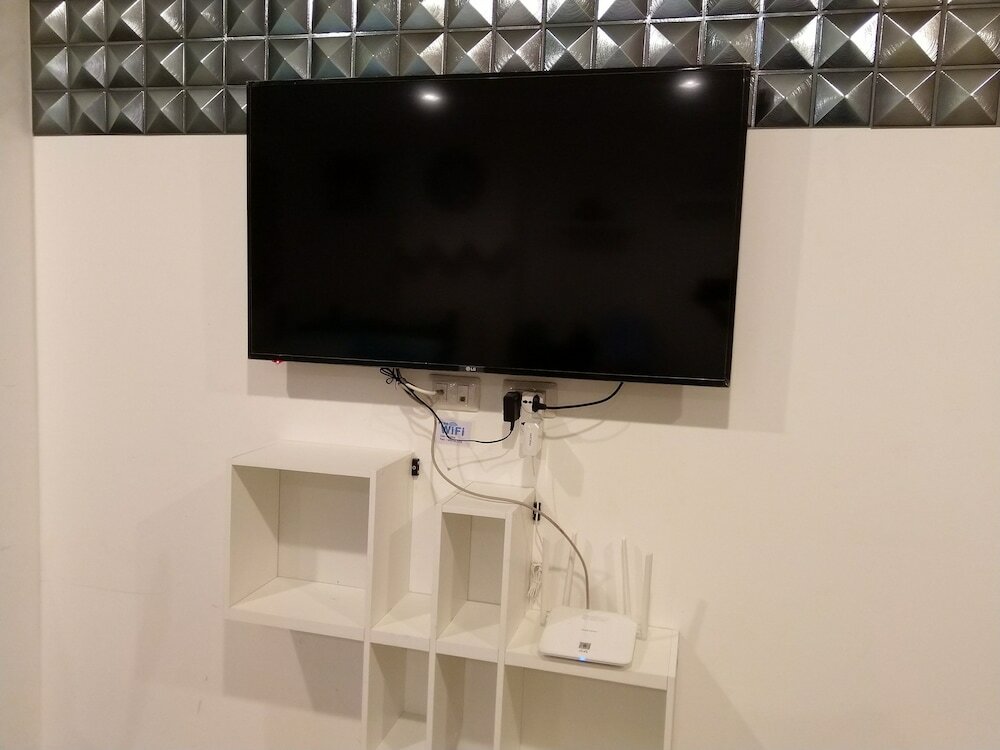 Фото Trio Gems Condominium