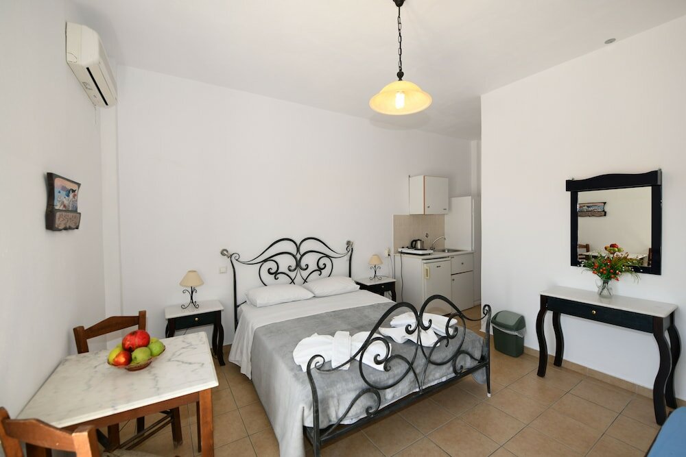 Фото Sunflower Santorini