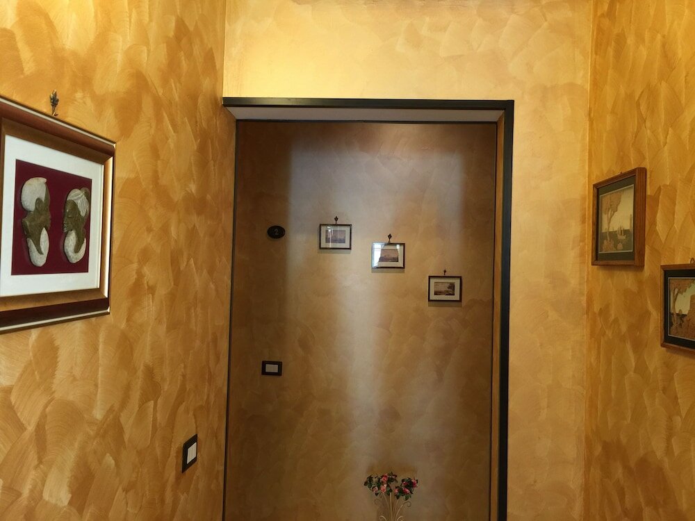 Фото Hotel De La Ville Relais