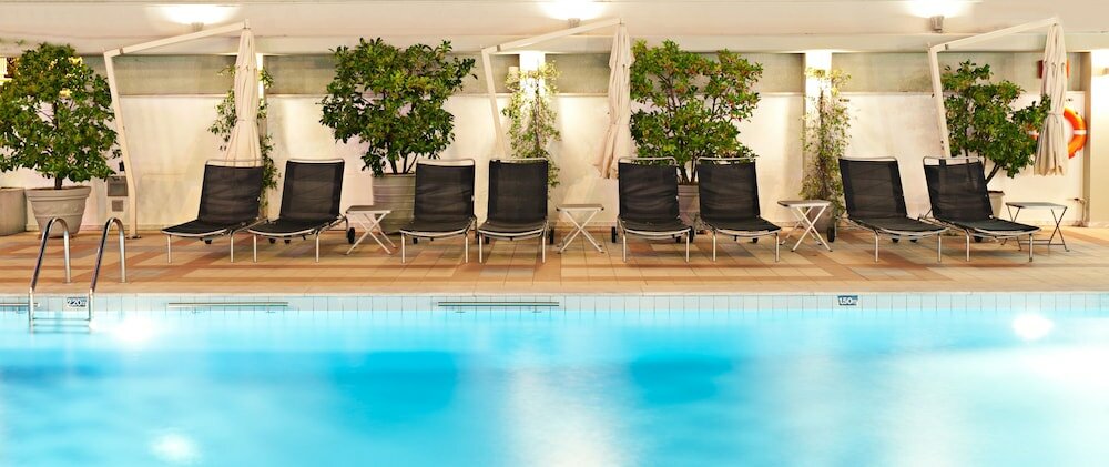 Фото Kronos Hotel