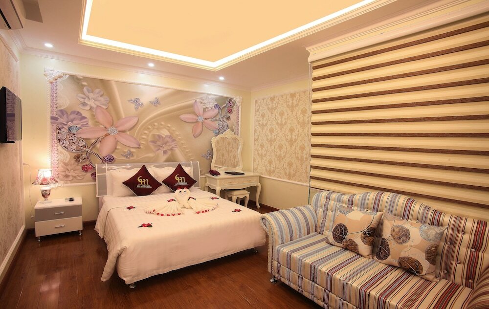 Фото My Moon Hotel