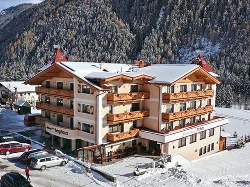 Фото Alpinhotel Berghaus