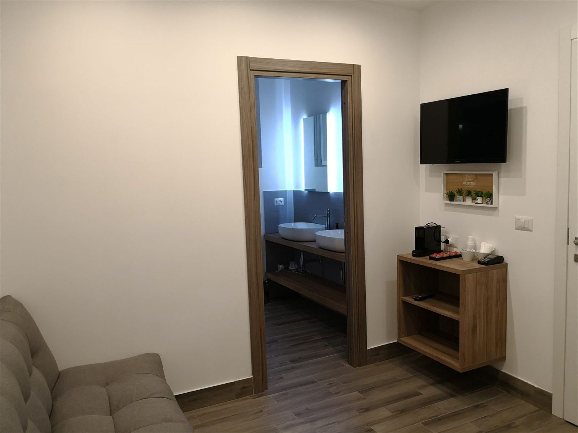 Фото Clementi 18 Suites Rome