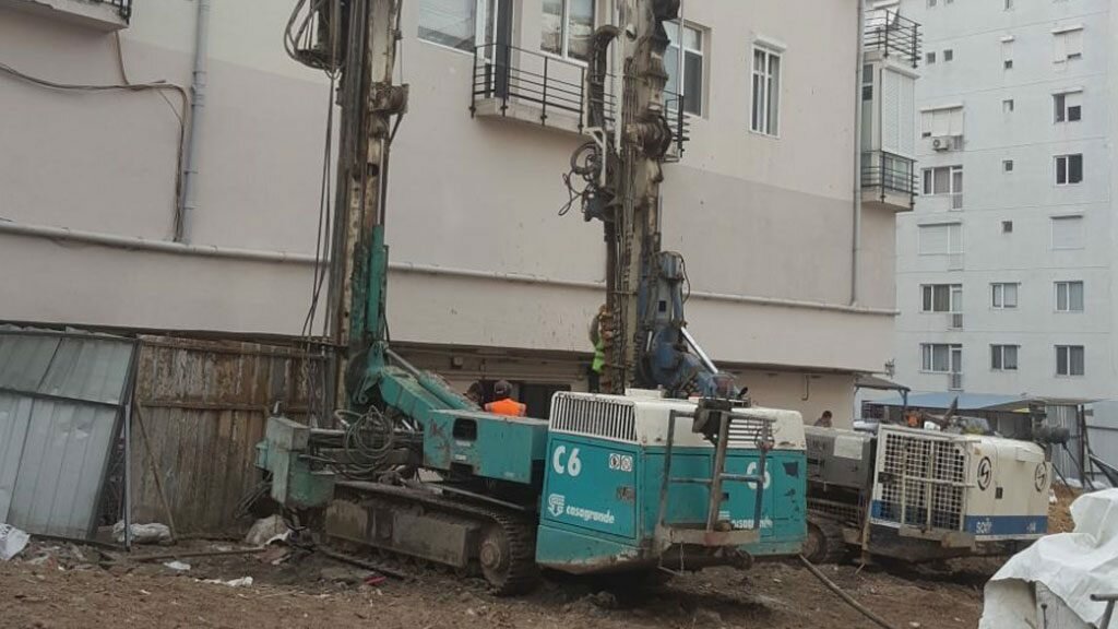 Drilling operations Tekniktas Ground, Istanbul, photo