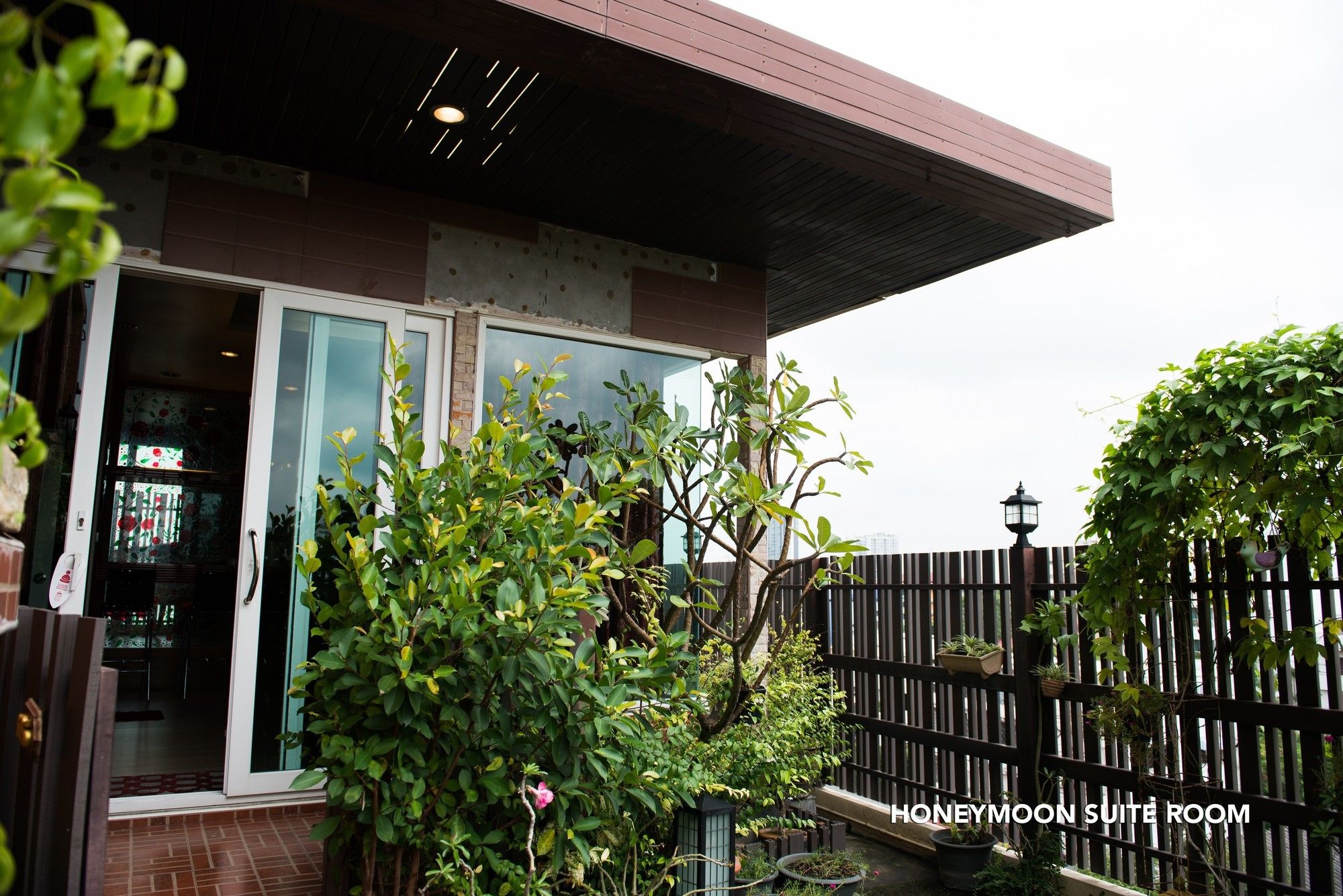 Фото Zen Rooms Sukhumvit 71