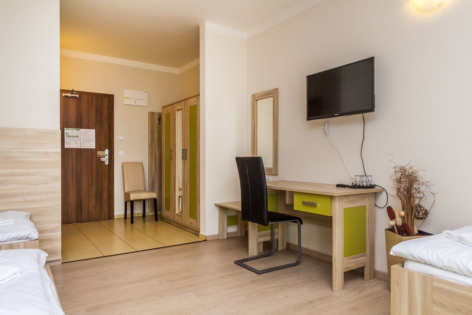 Фото Nad Královnou Hotel & Restaurant