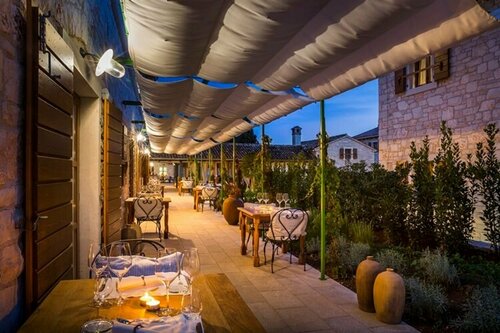 Гостиница Meneghetti Wine Hotel and Winery