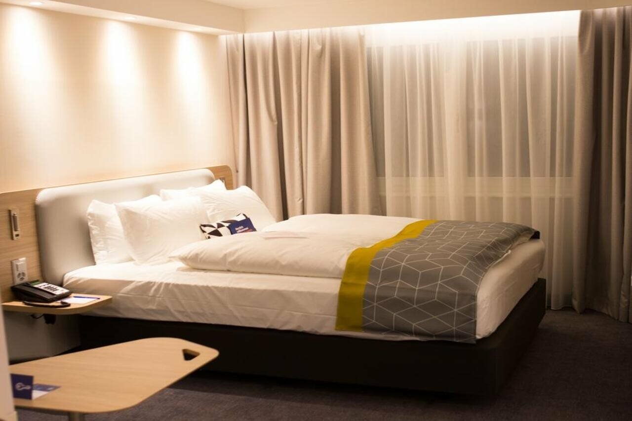Фото Holiday Inn Express - Aarburg - Oftringen, an Ihg Hotel