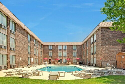 Гостиница Days Inn by Wyndham East Windsor/Hightstown в Хайтстауне
