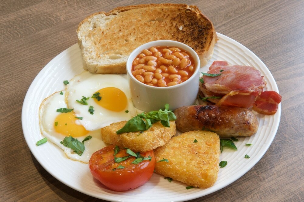 Фото Waterloo Hub Hotel & Suites