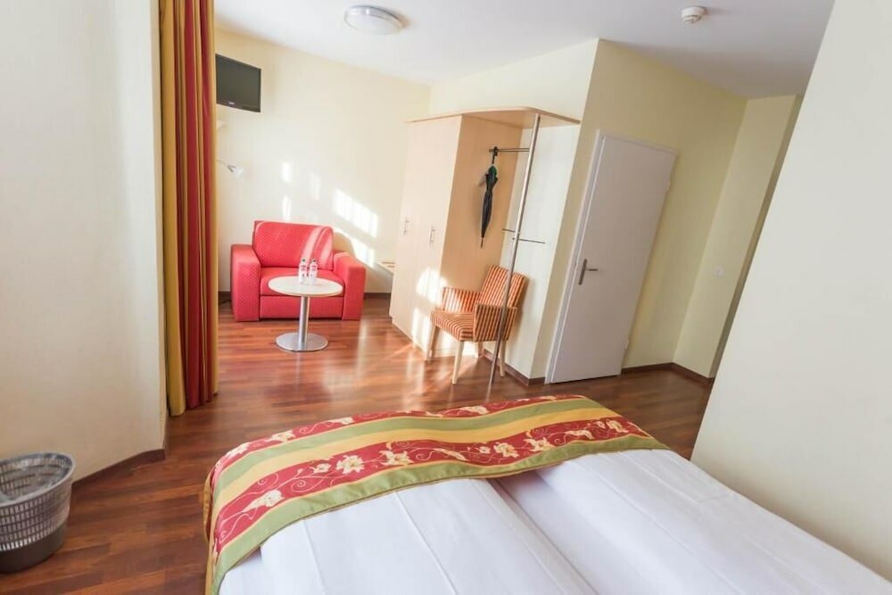 Фото Hotel de la Paix