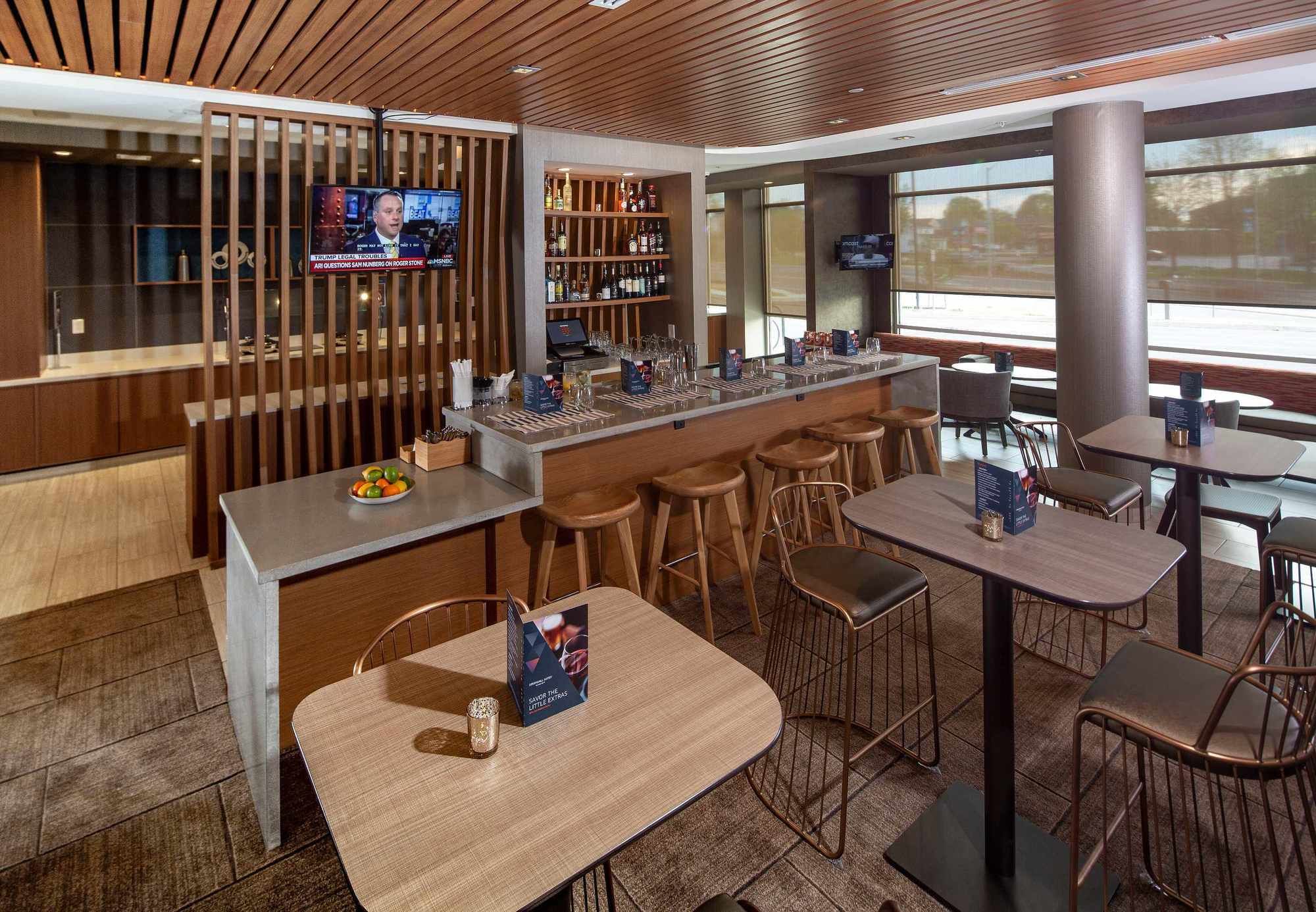 Фото SpringHill Suites by Marriott Newark Downtown