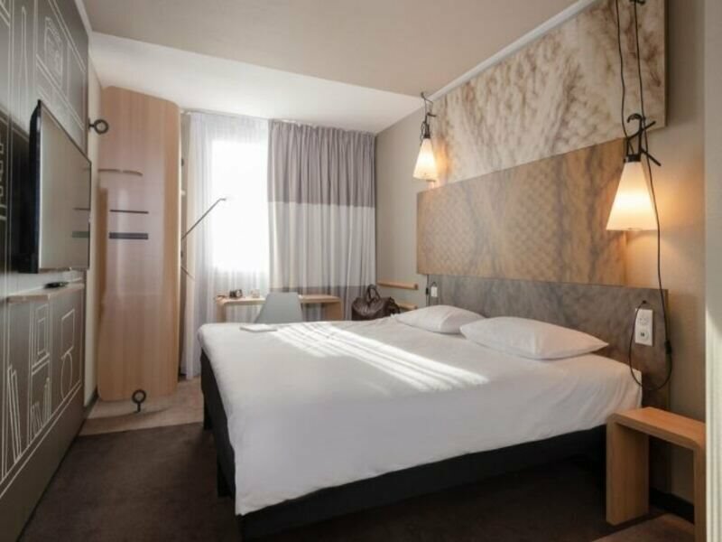 Фото ibis Lyon Caluire Cité Internationale