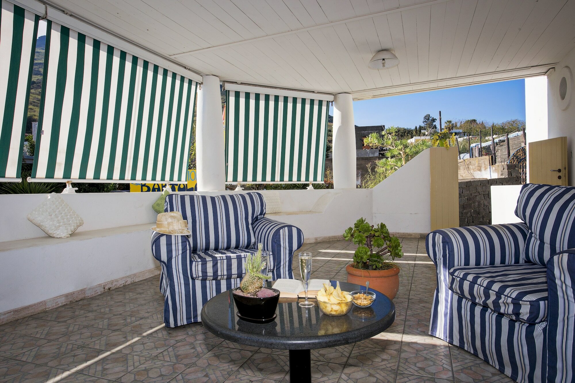 Фото Hotel Ossidiana Stromboli Center