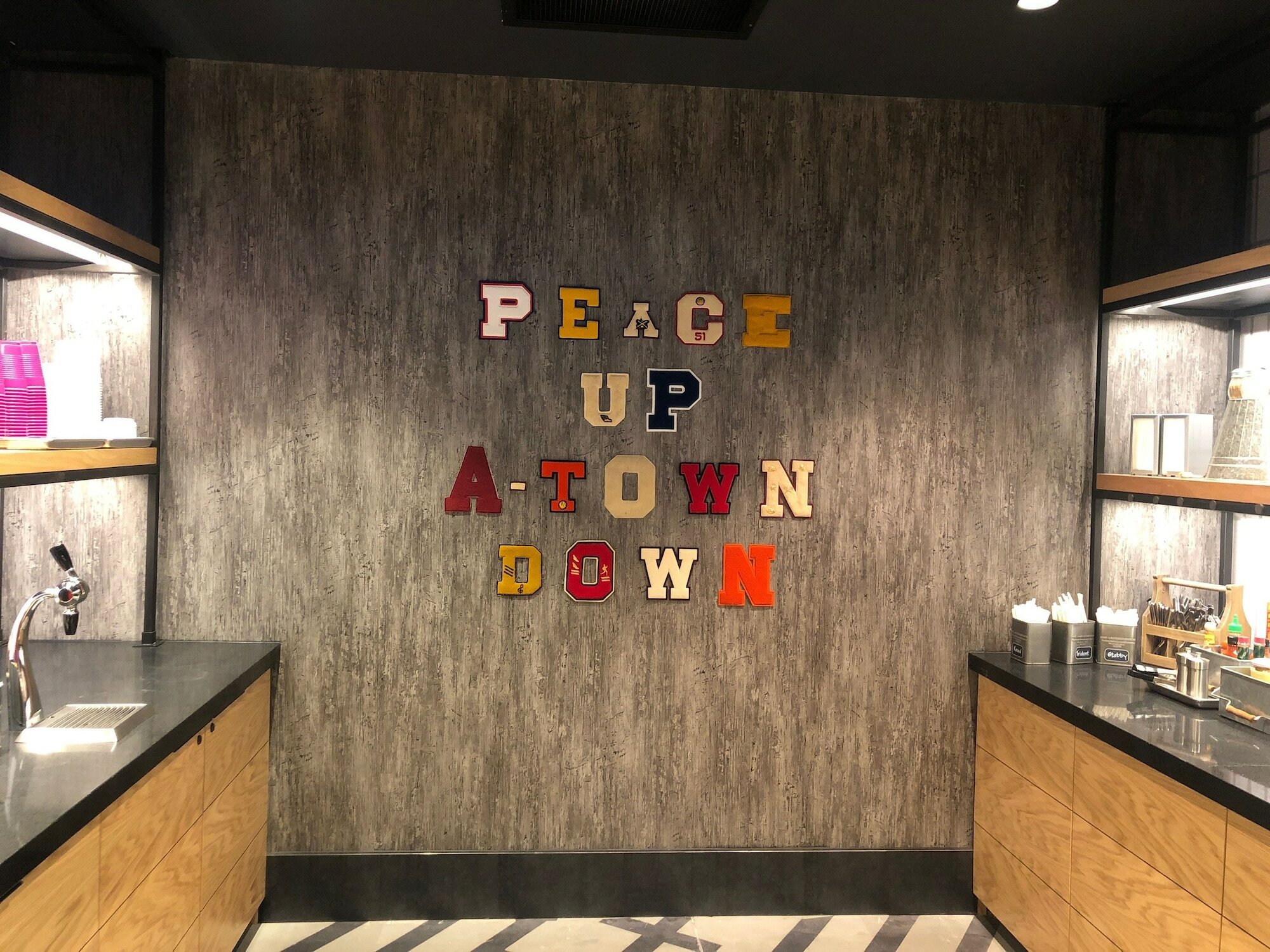 Фото Moxy Atlanta Midtown