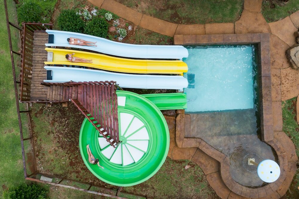 Фото Gooderson Monks Cowl Golf Resort