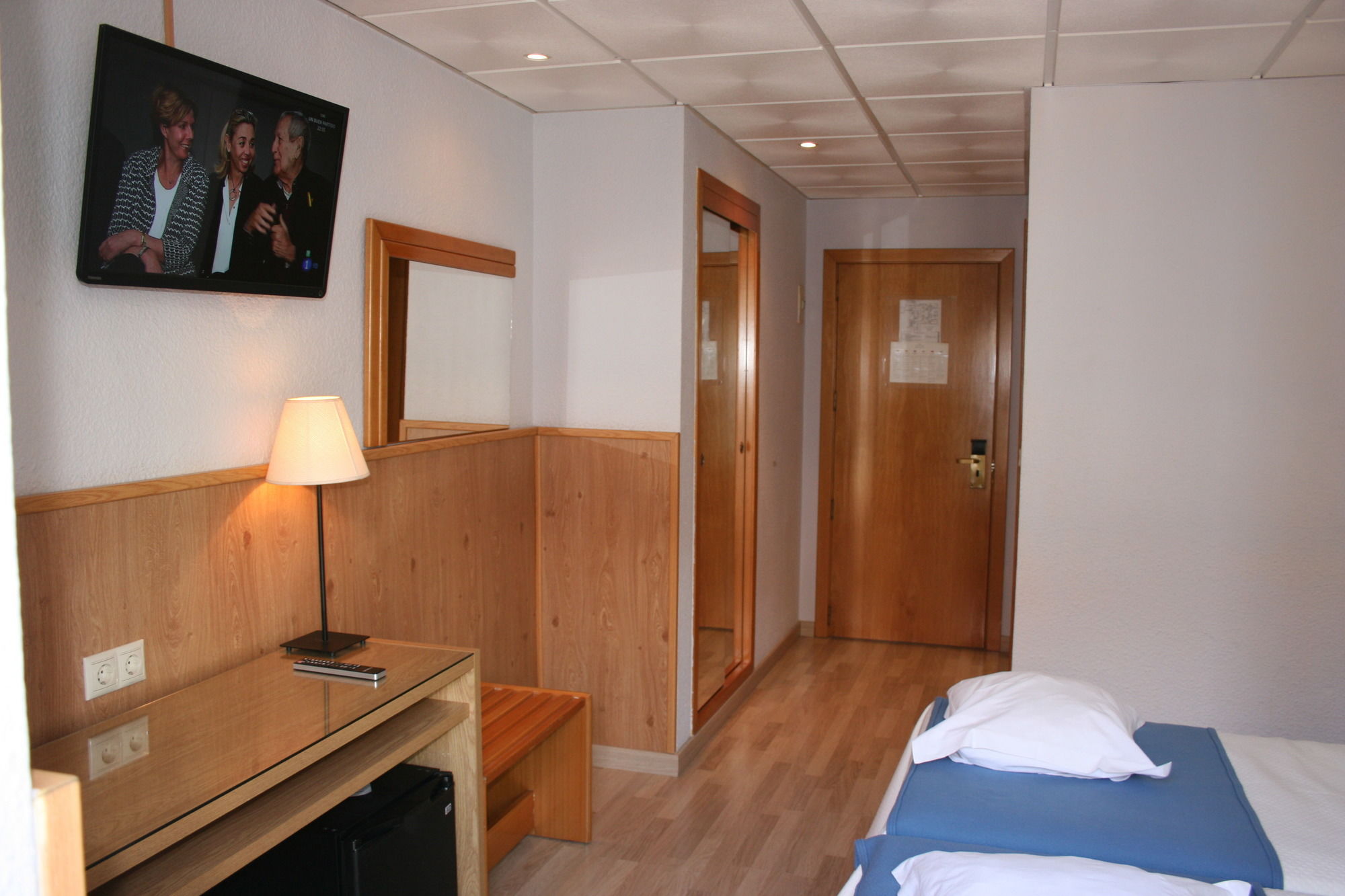 Фото Hotel Méndez Núñez Alicante