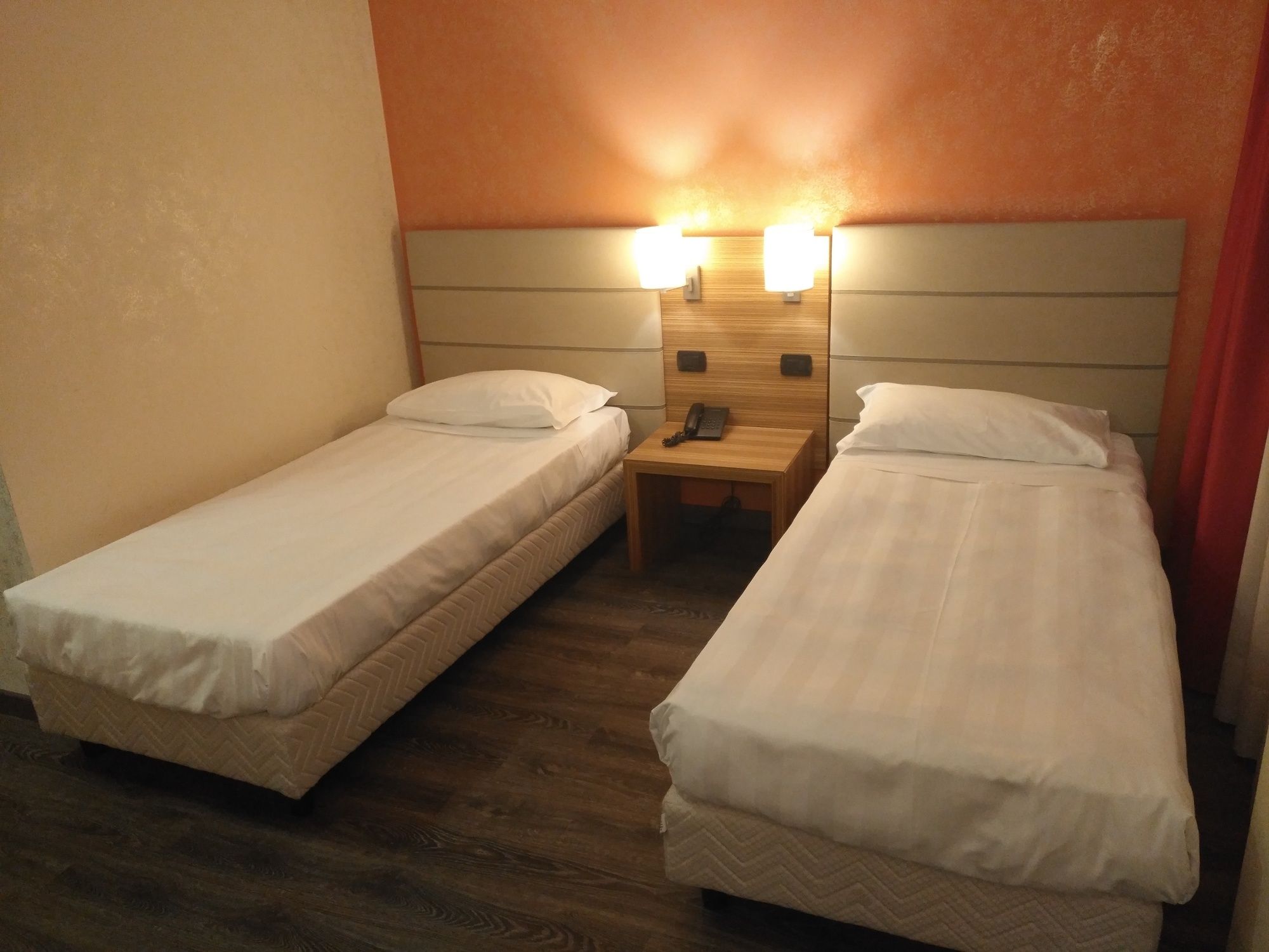 Фото Bis Hotel Varese