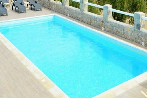 Внешний вид отеля Glaronisia Hotel в Поллонии, фото 2