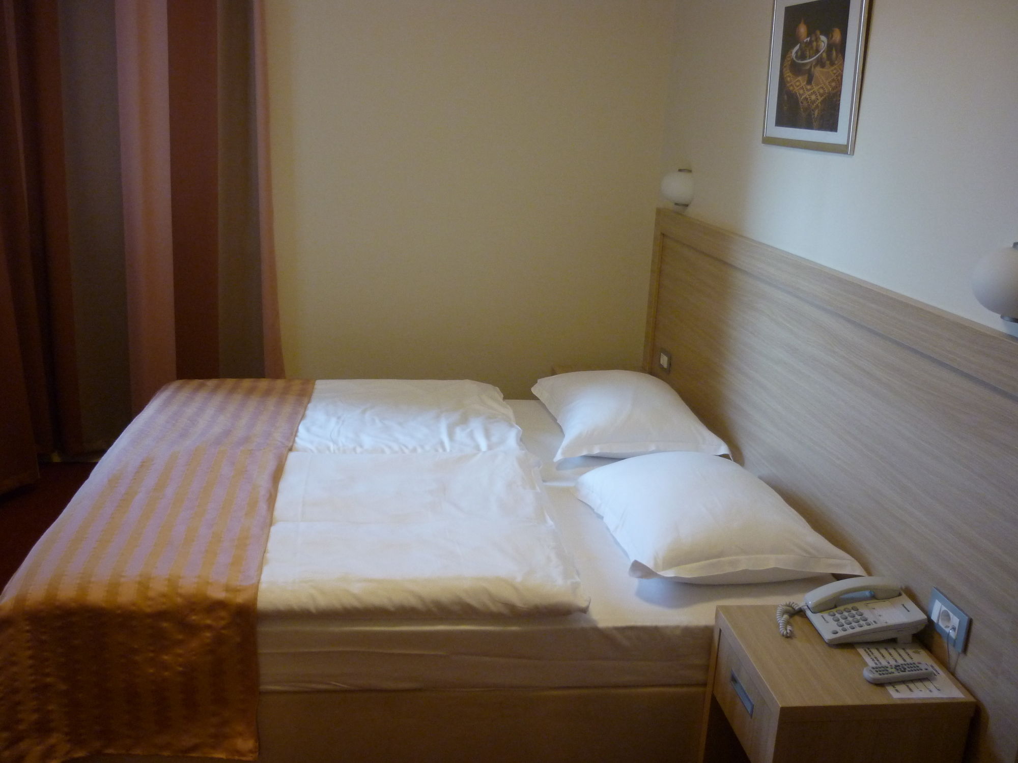 Фото Hotel Brotnjo