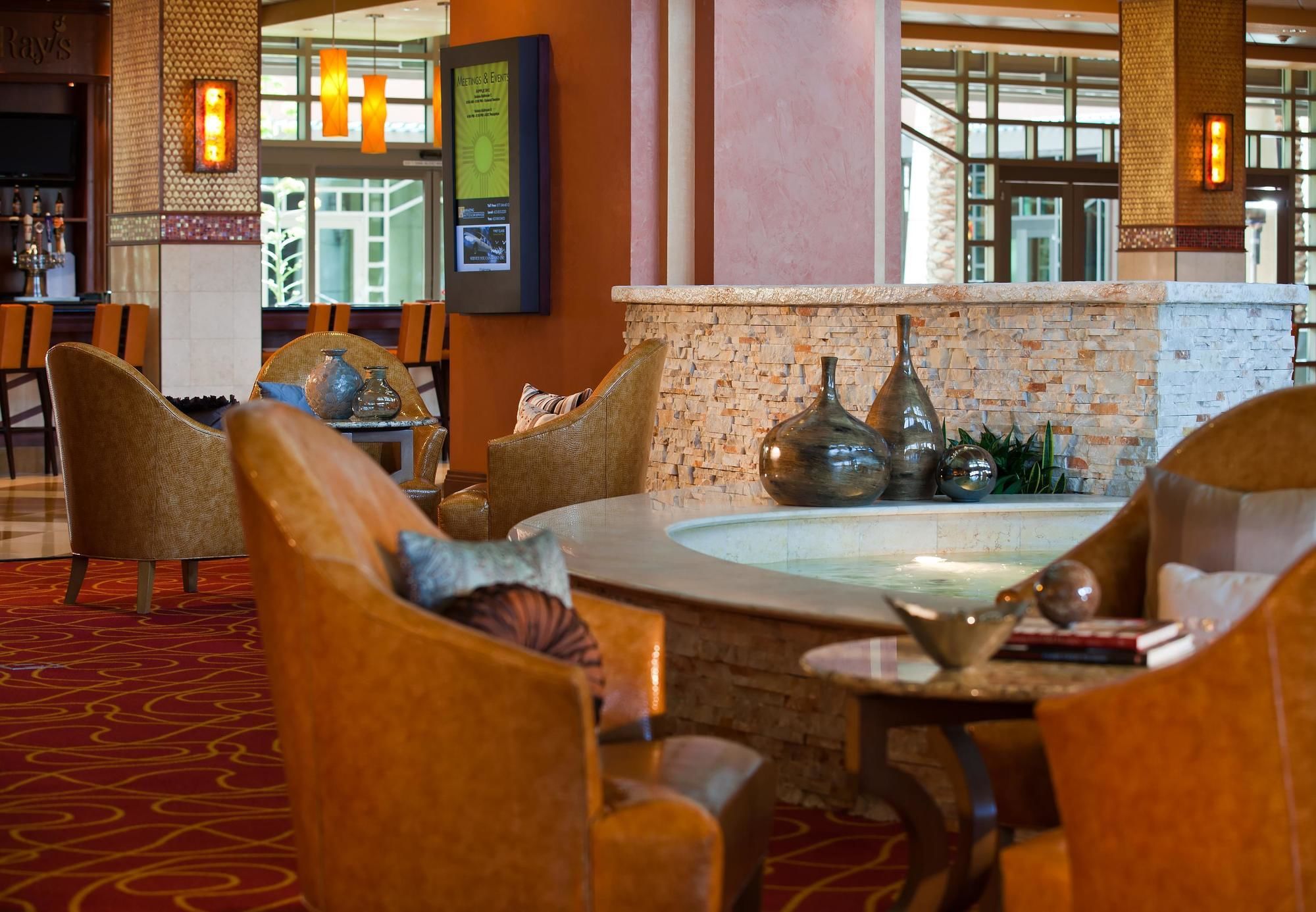 Фото Renaissance Phoenix Glendale Hotel & SPA