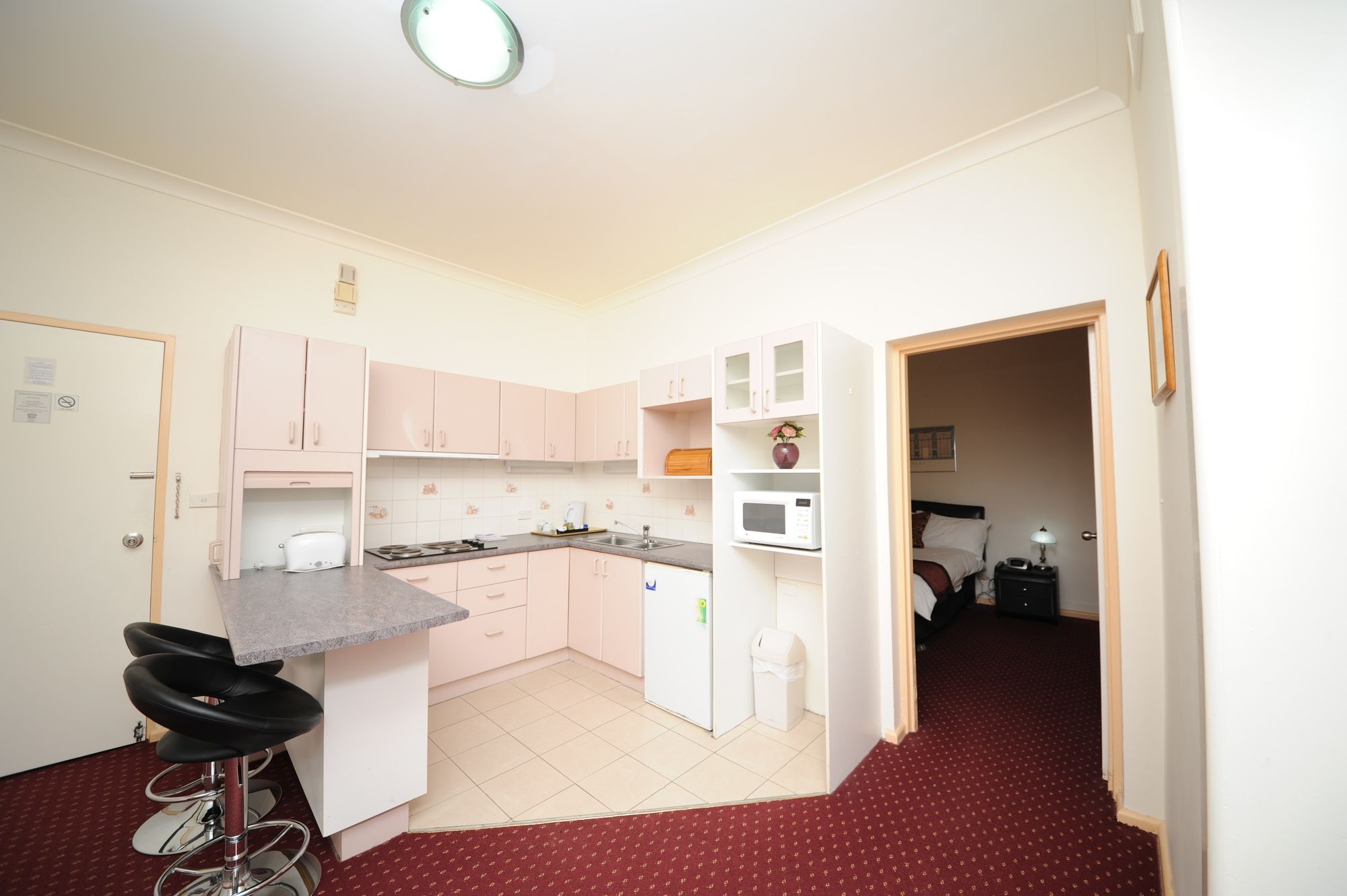 Фото The North Shore Hotel