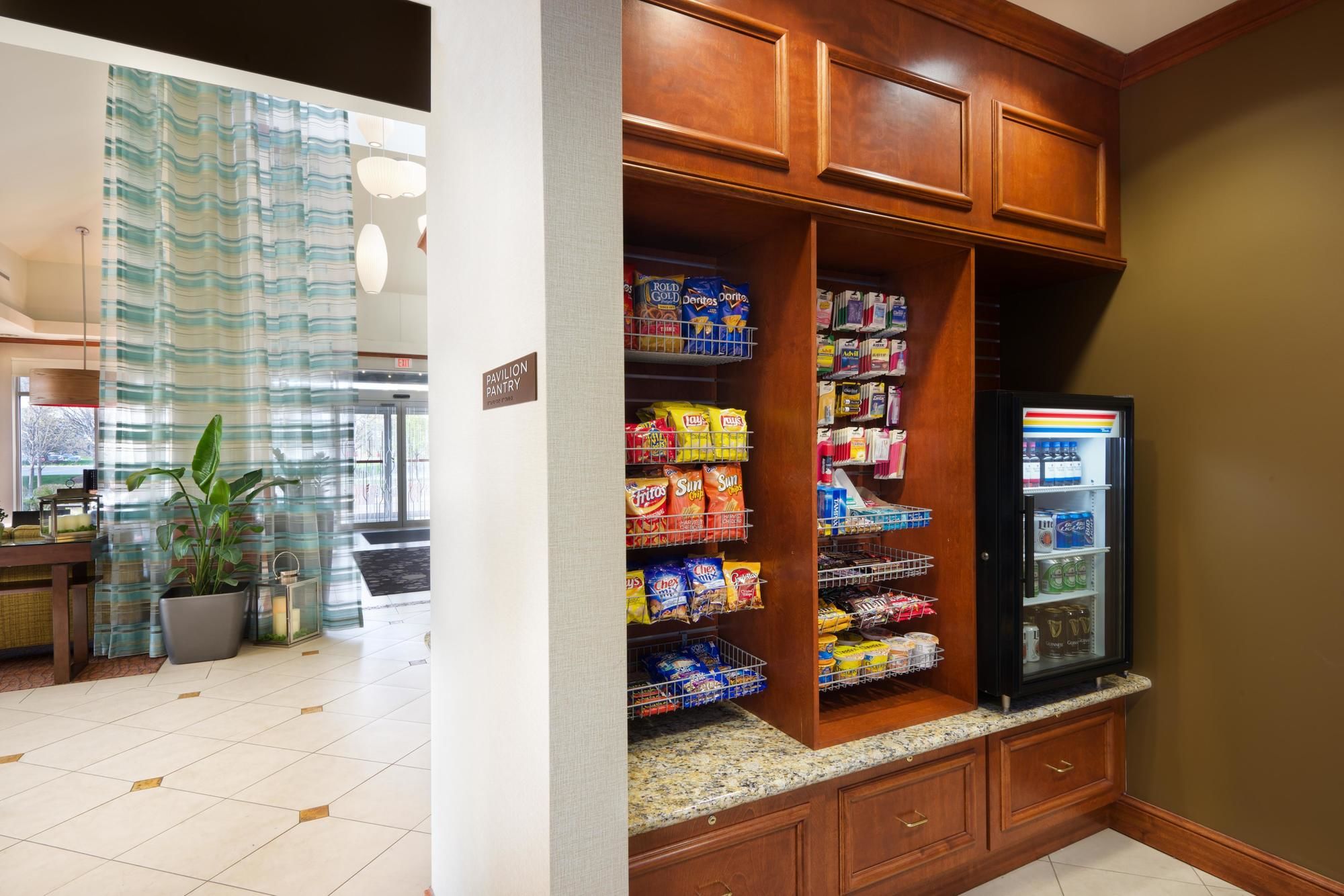 Фото Hilton Garden Inn Schaumburg