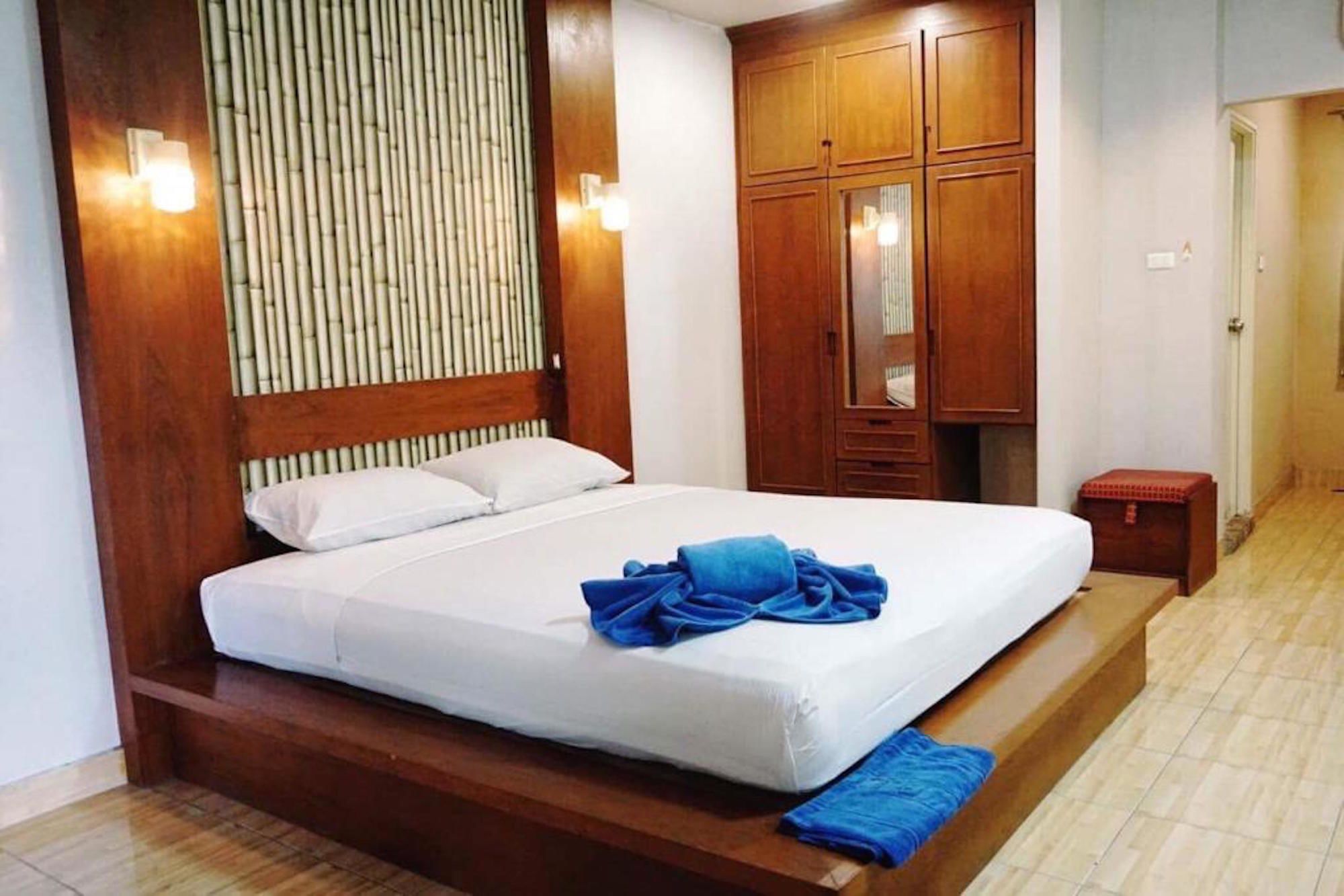 Фото Green Beach Pattaya