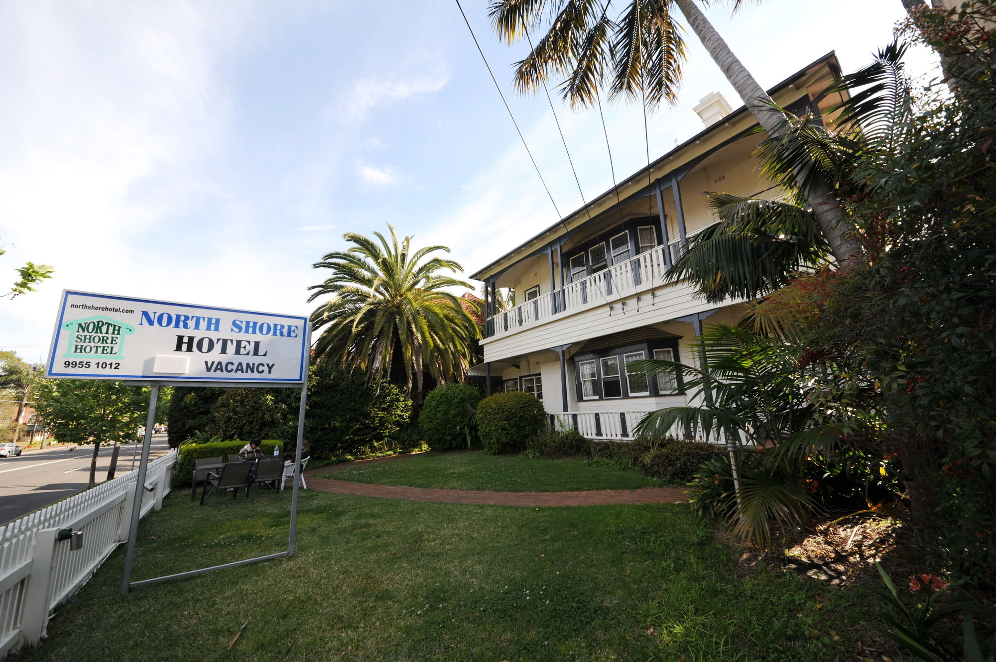 Фото The North Shore Hotel