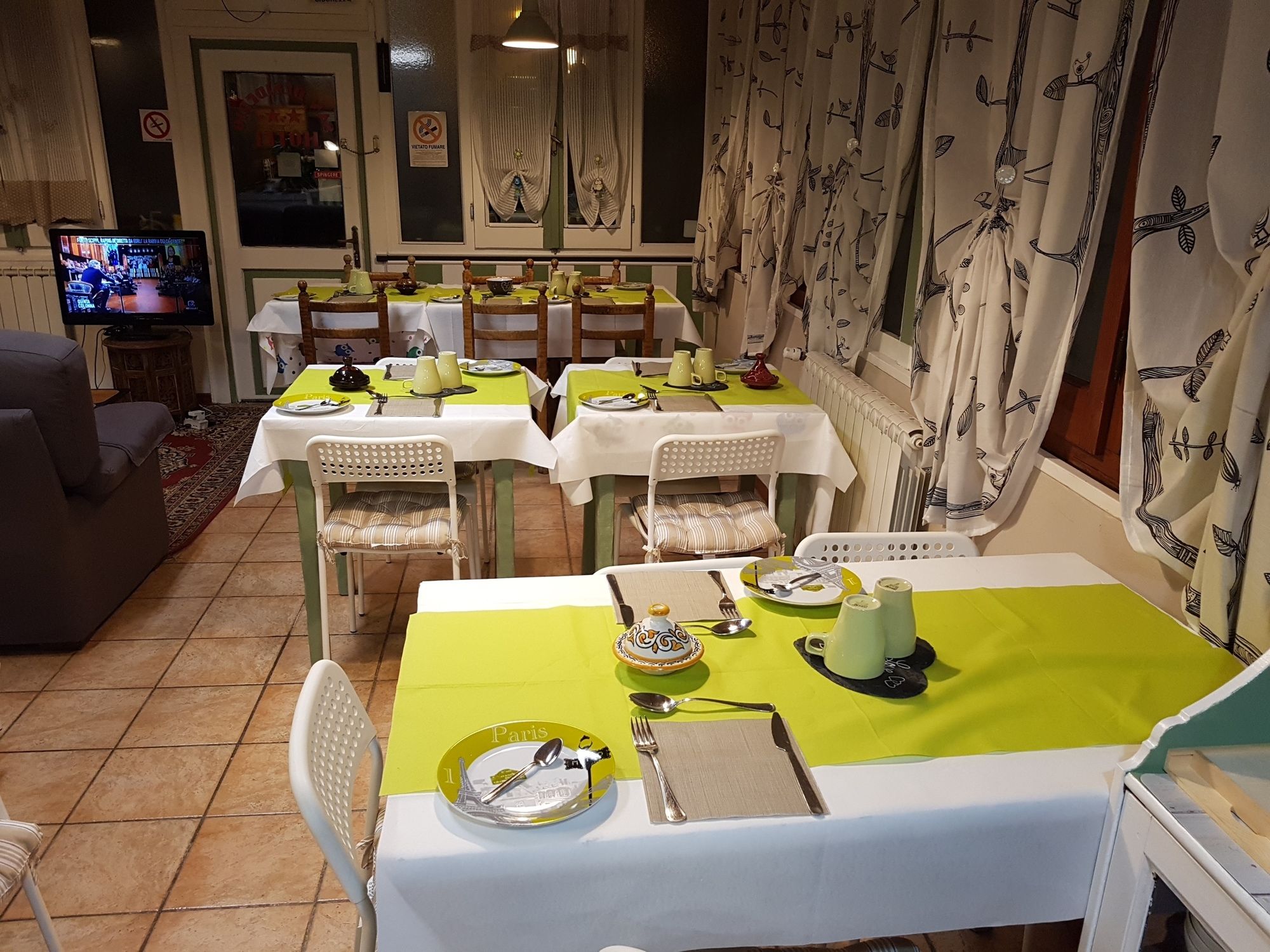 Фото отеля 3