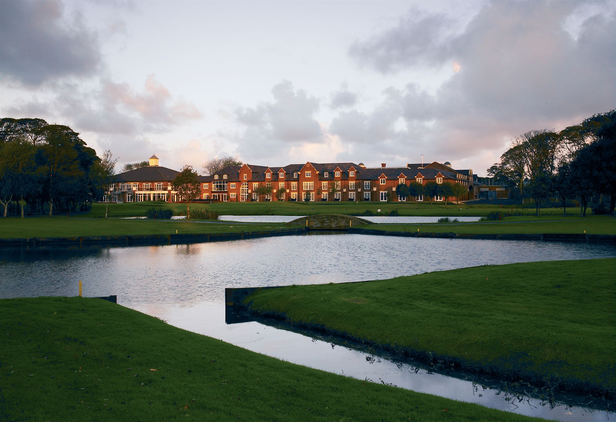 Фото Formby Hall Golf Resort & SPA