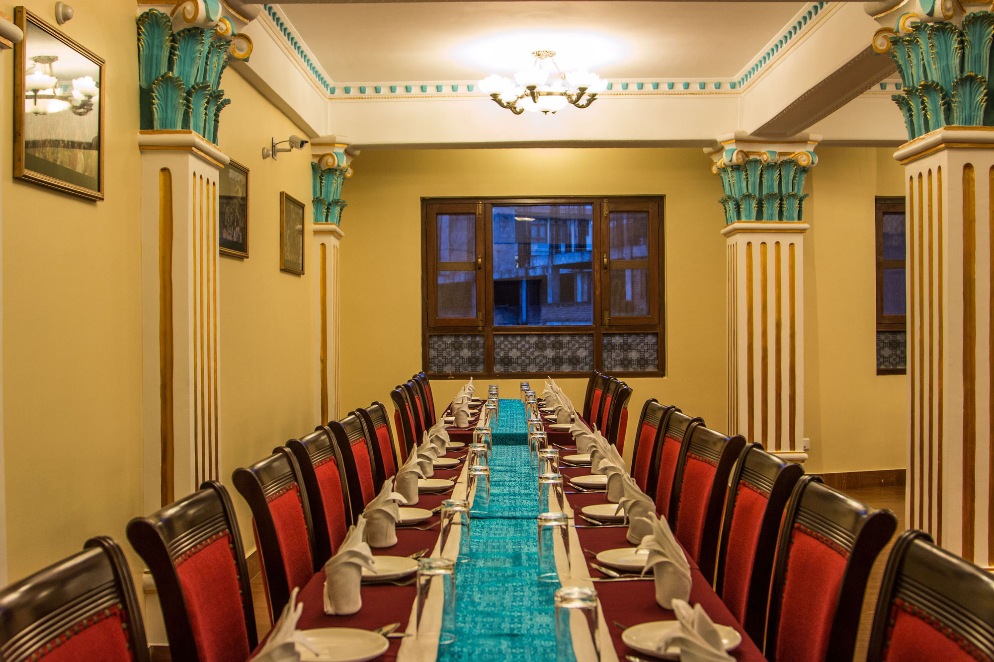 Фото Hotel Yukhang