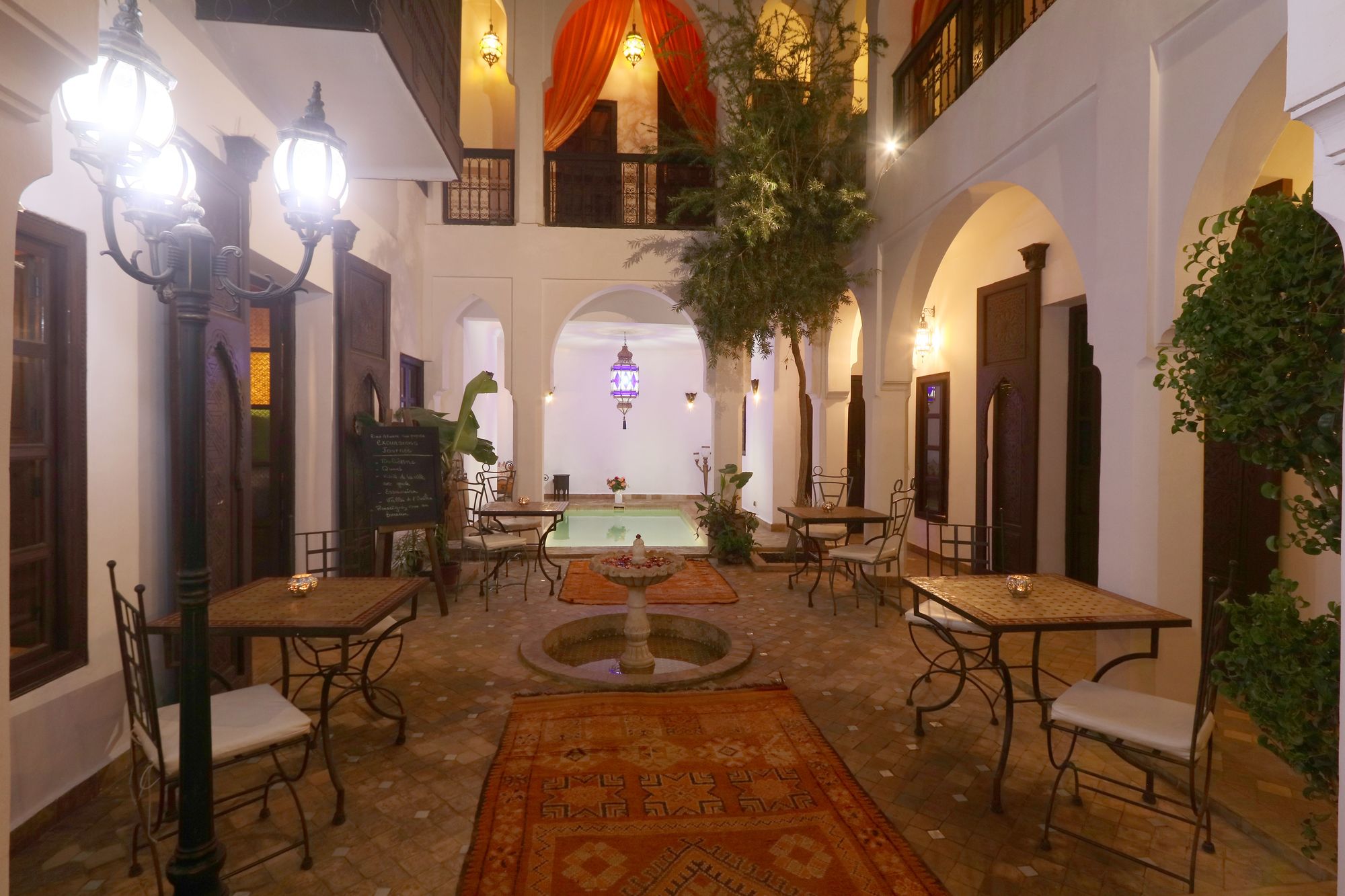 Фото Riad Alwane