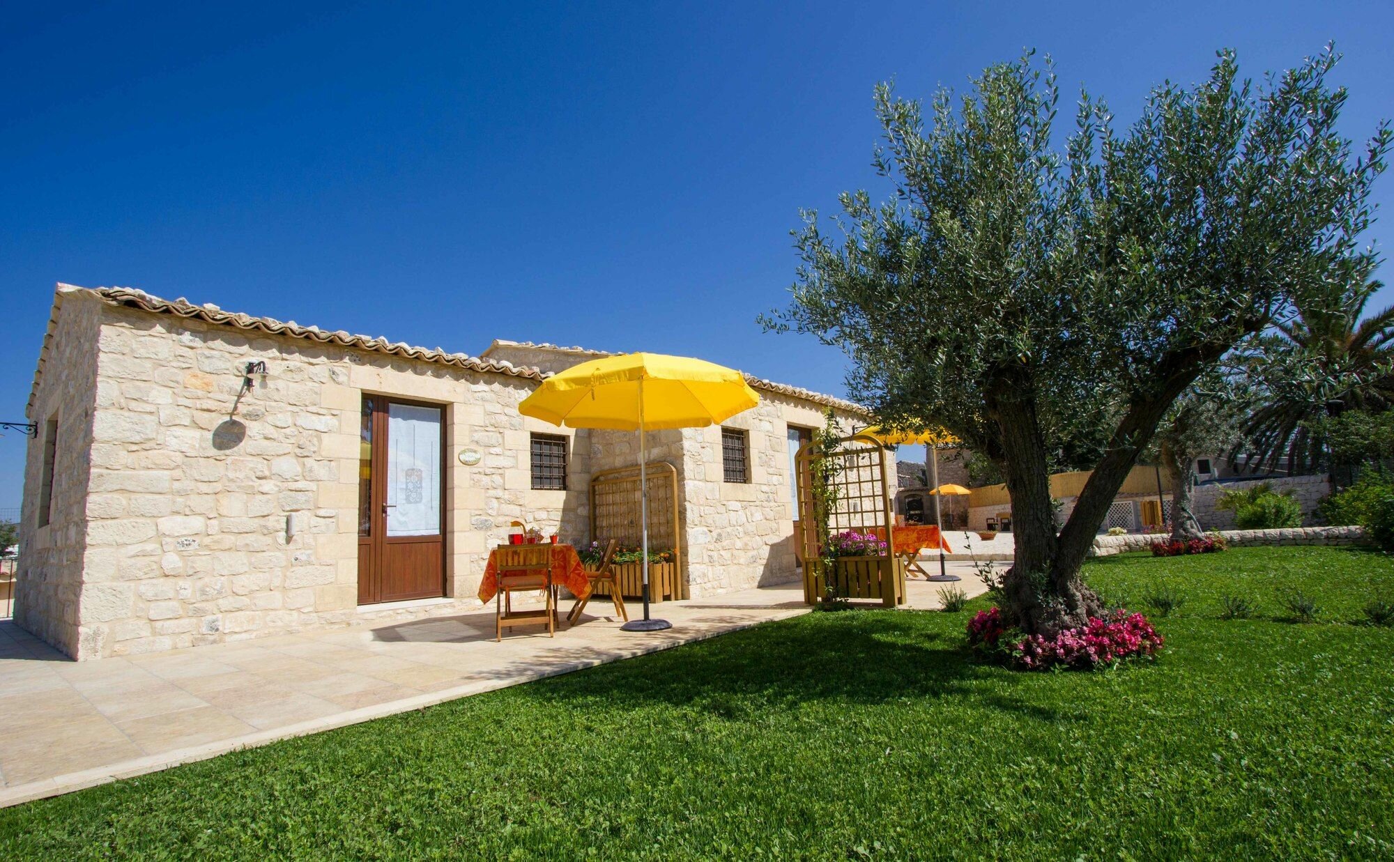 Фото Borgo Monachella